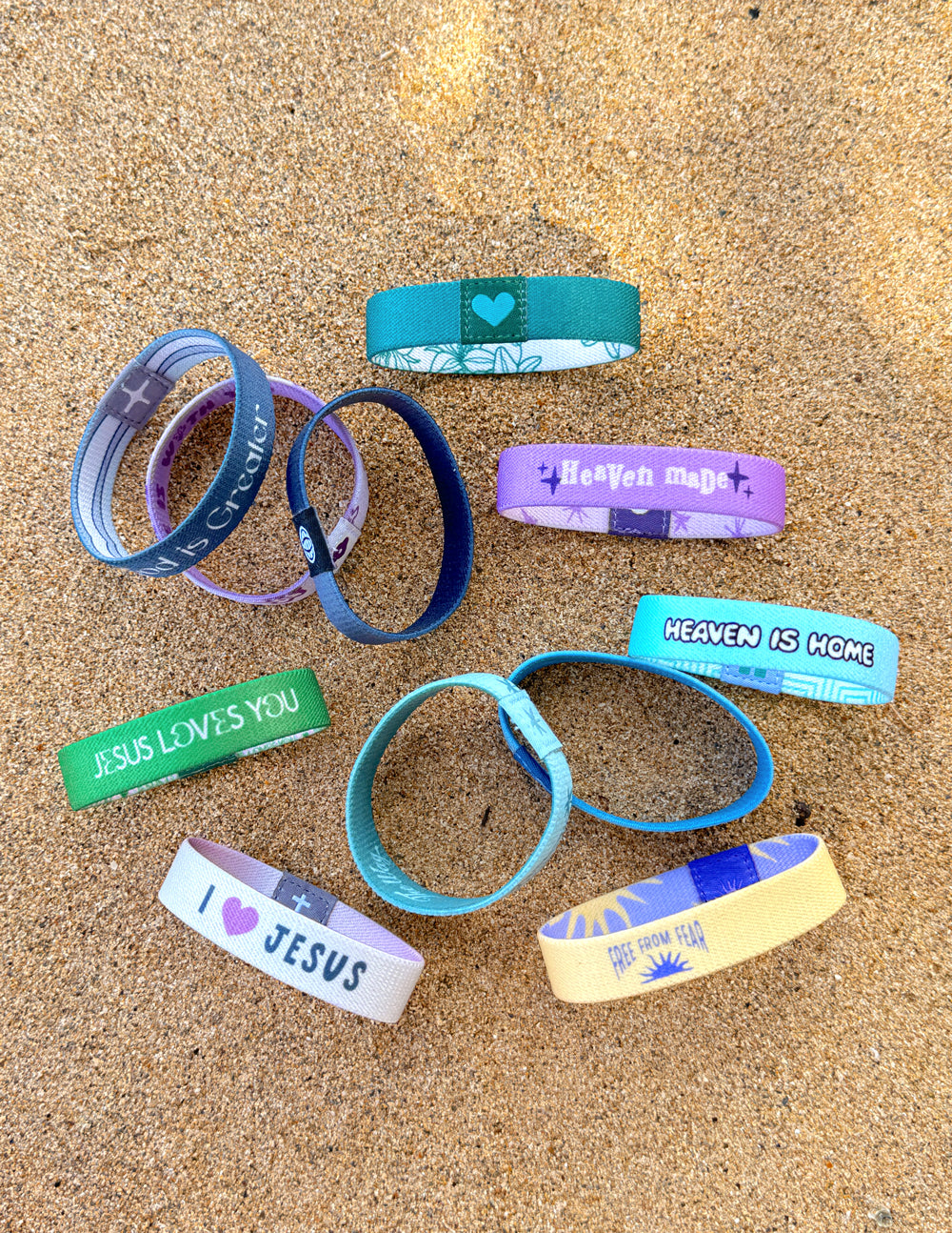 Mystery Wristband 50-Pack